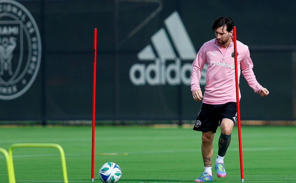 世界杯-德转预测阿根廷2026世界杯潛(qián)在最佳(jiā)阵容，梅西领啣(xián)！冲击决赛难度幾(jǐ)何？